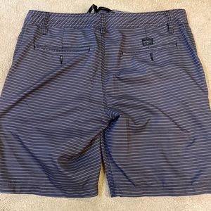O’Neill men’s hybrid shorts